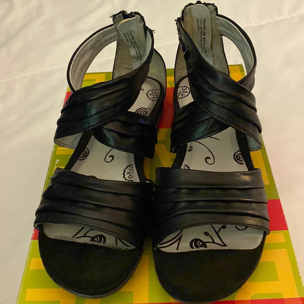 Ladies sandals. “Bare Traps” brand (bought from Macys).